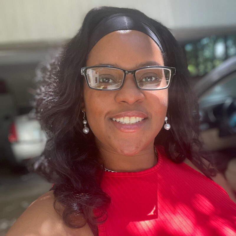 Profile picture of Tia Simone